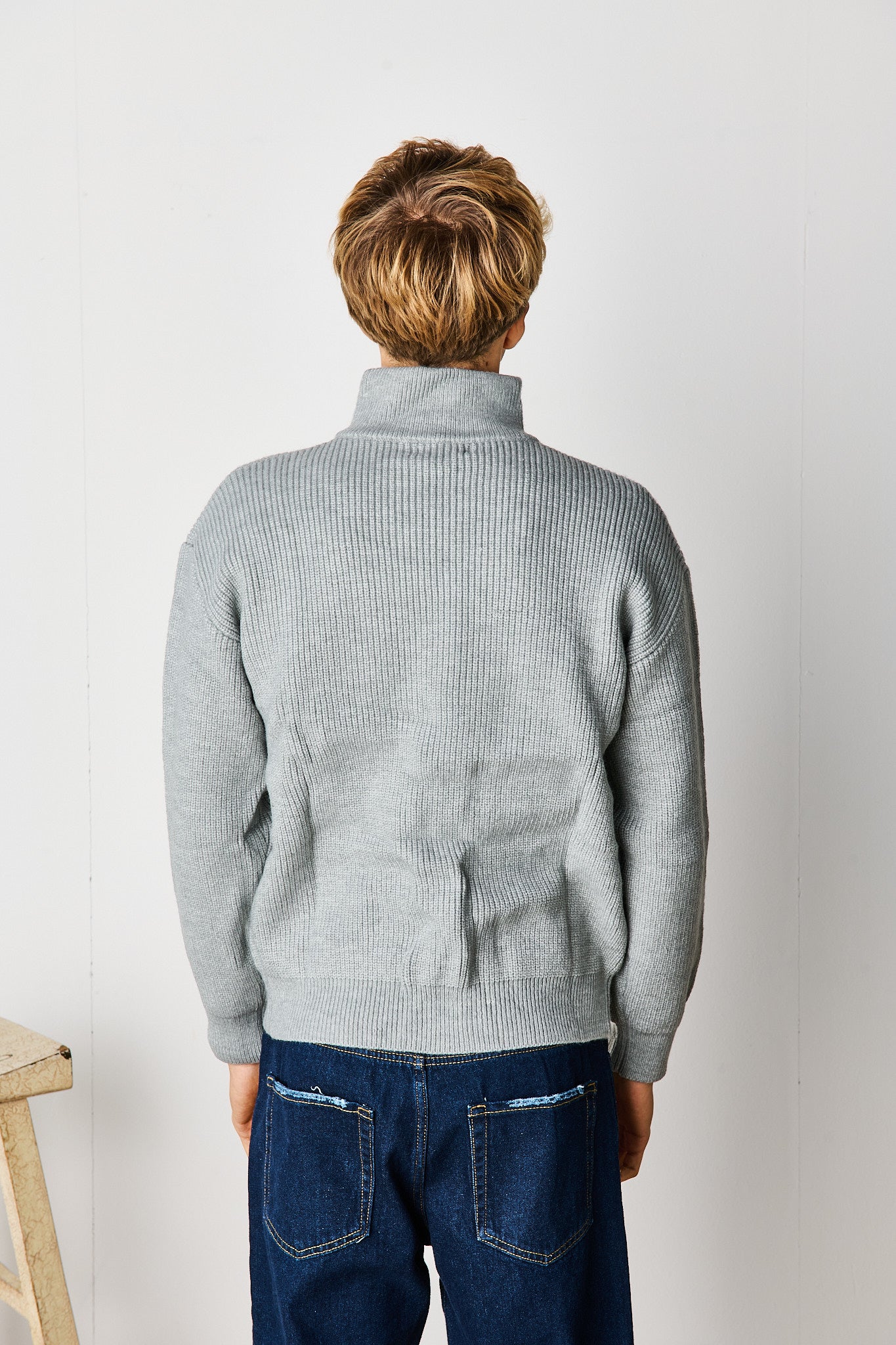 MAGLIONE GREY ZIP
