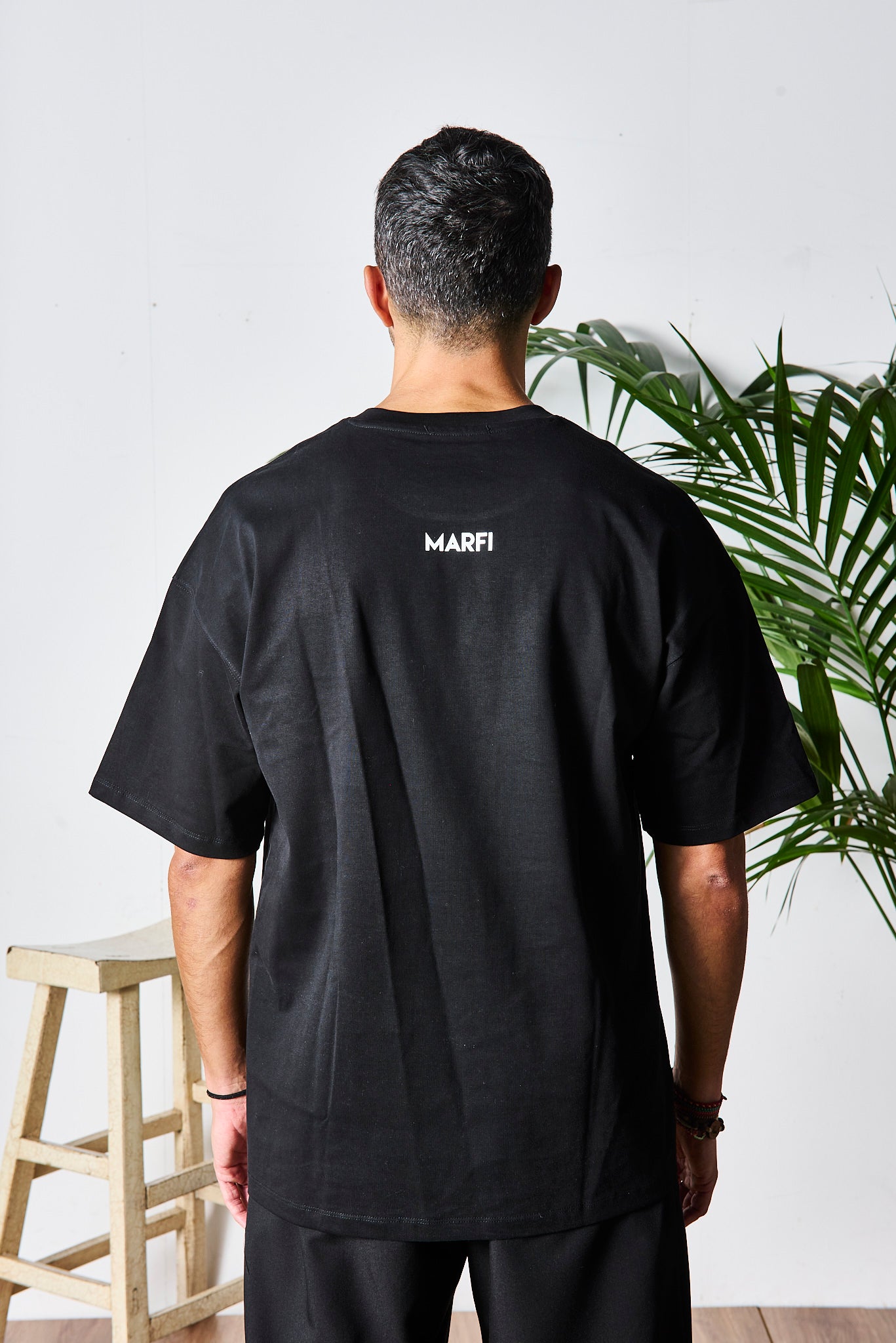 T-SHIRT FAKE