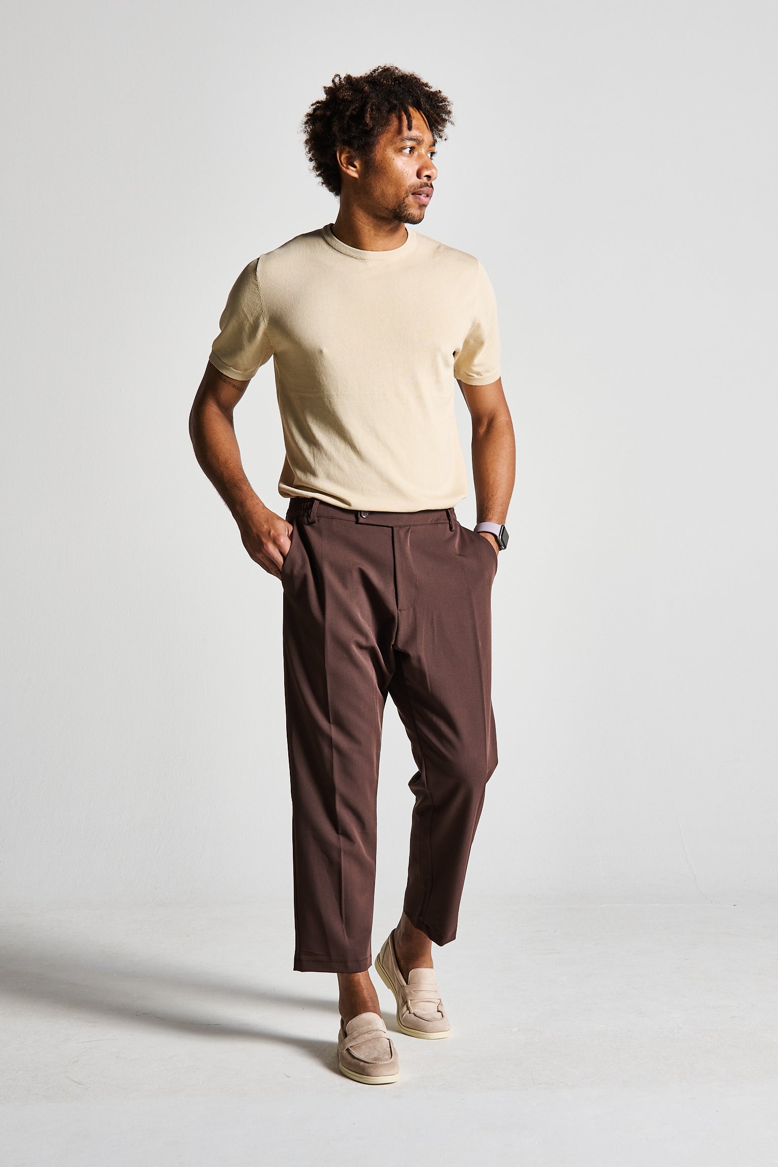 PANTALONE CHINO MORO