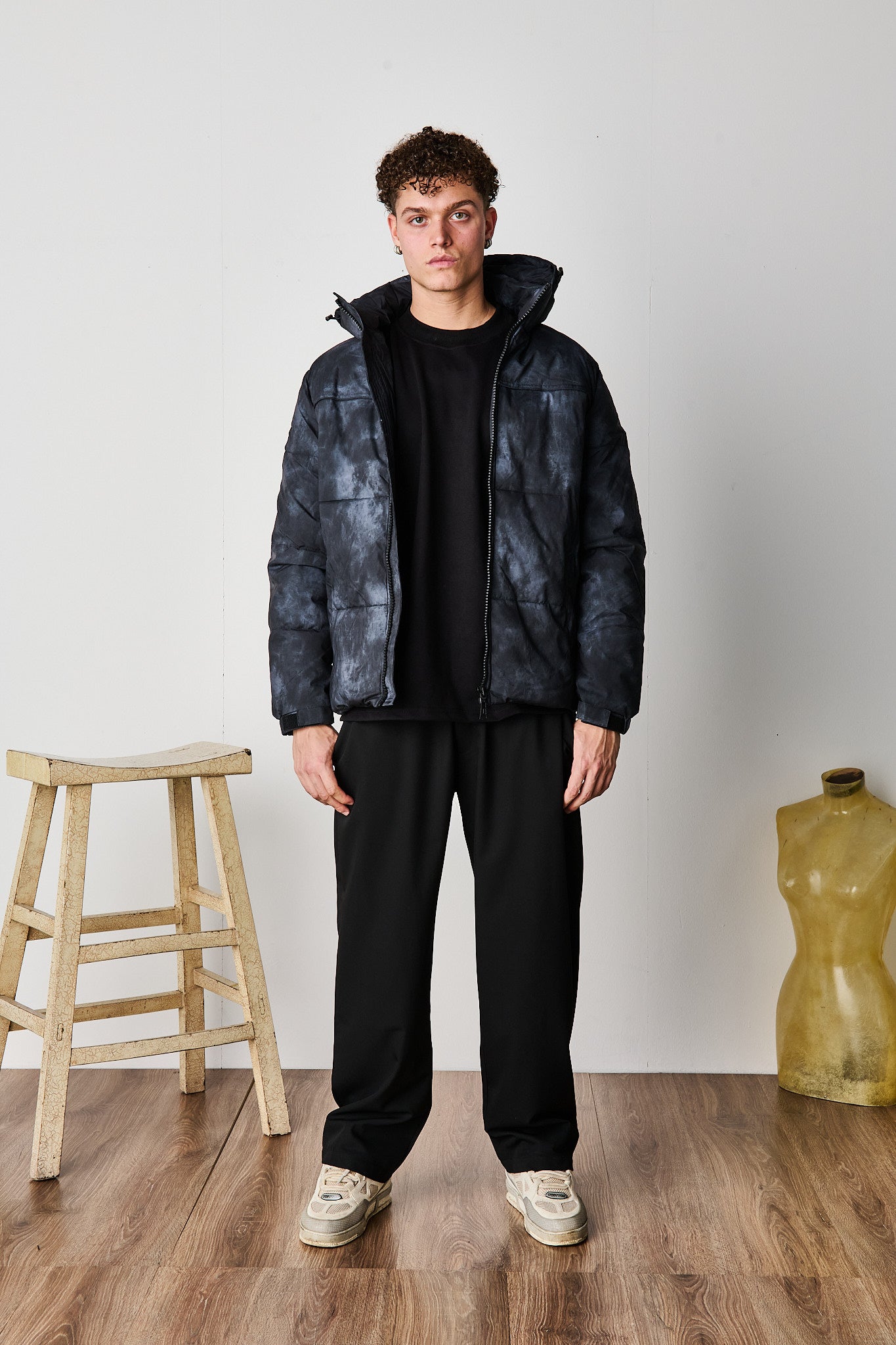 PIUMONE CON CAPPUCCIO SKY