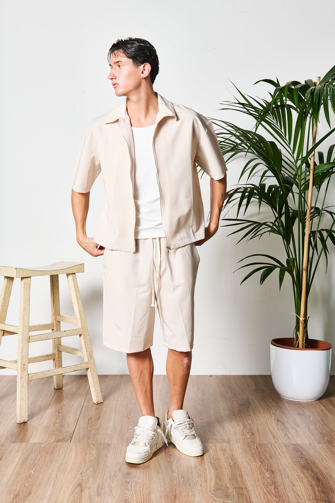 COMPLETO ZIP BEIGE BERMUDA