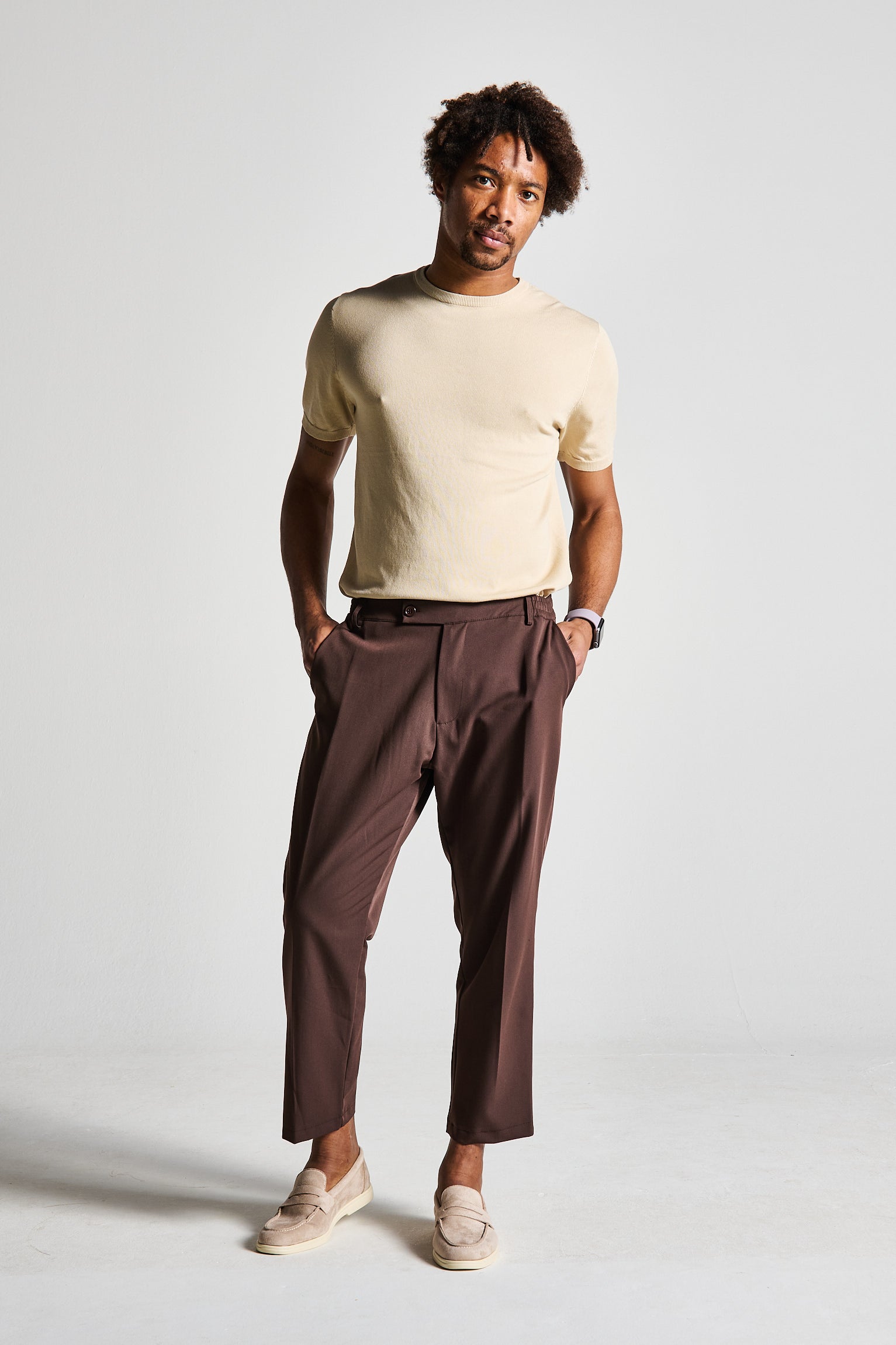 PANTALONE CHINO MORO