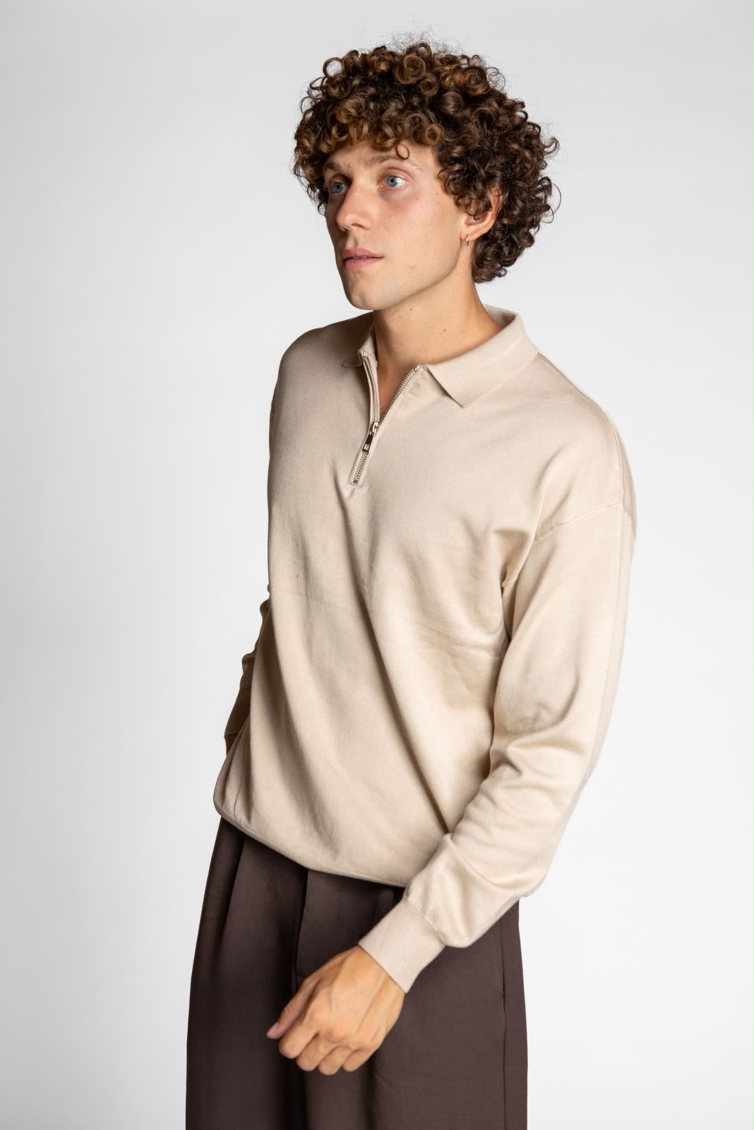POLO SCOLLO V BEIGE