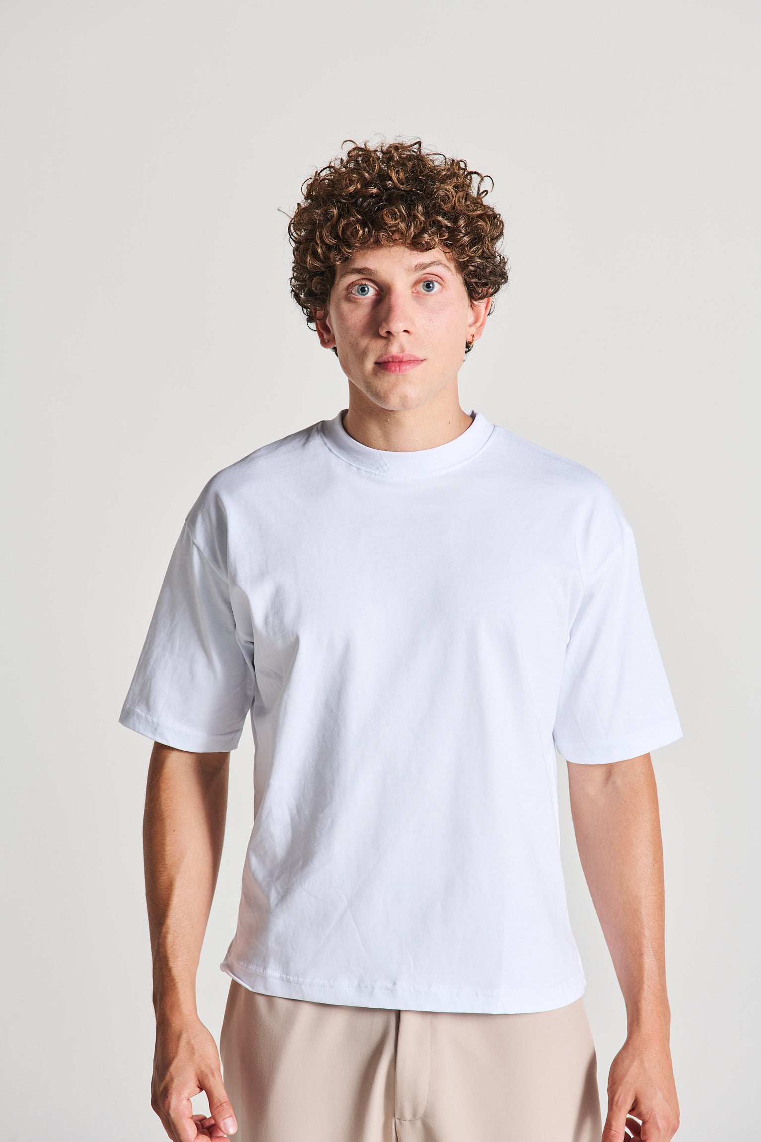 MAGLIA VIVE FELIZ QUE TODO PASA BIANCA