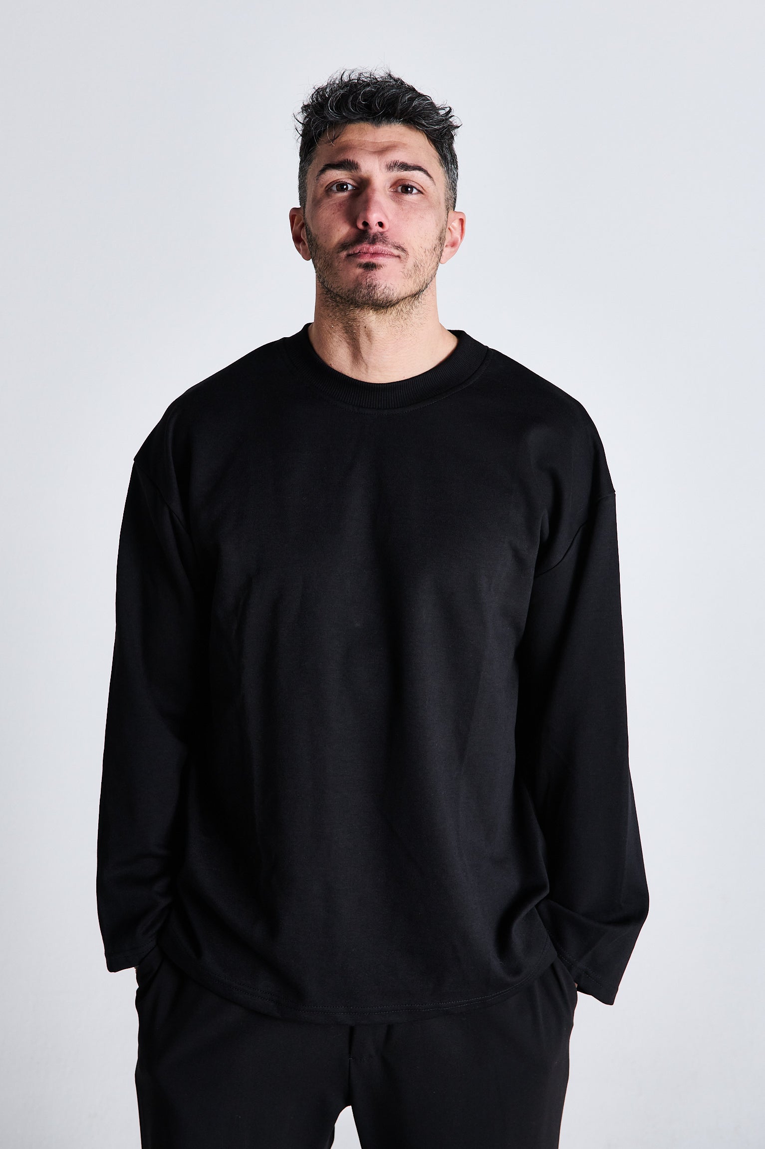 T-SHIRT LONGSLEEVE NERA
