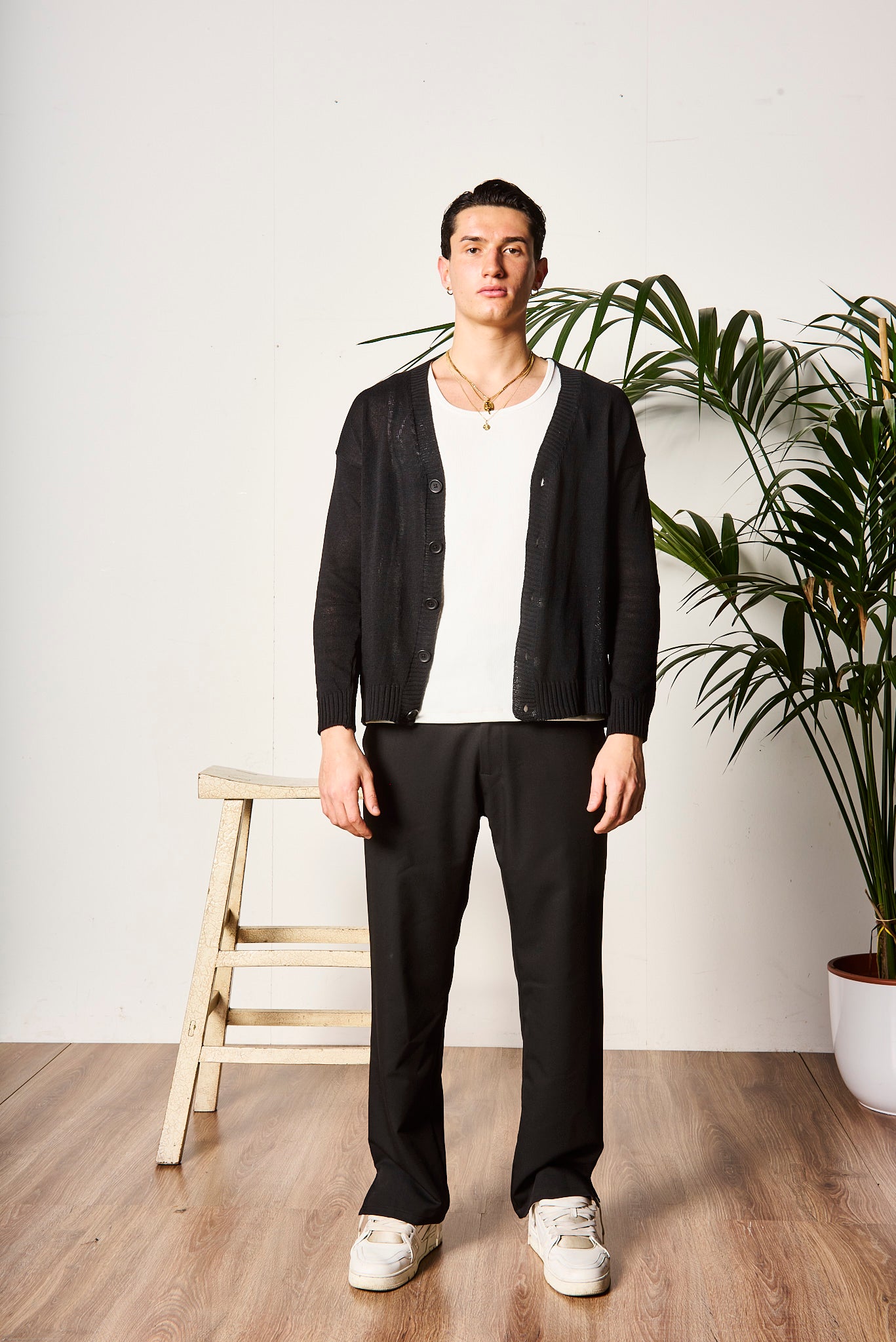 PANTALONE NERO A PALAZZO SPACCHETTI