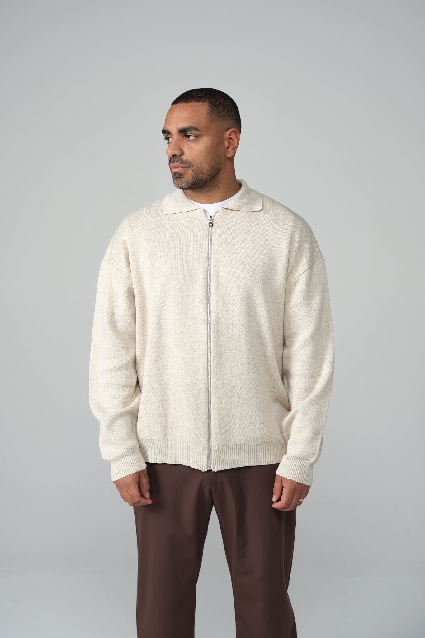 MAGLIA ZIP BEIGE