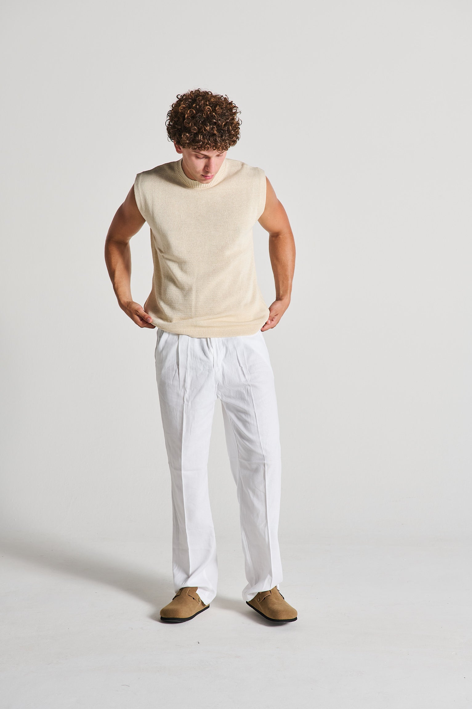 GILET SMANICATO BEIGE