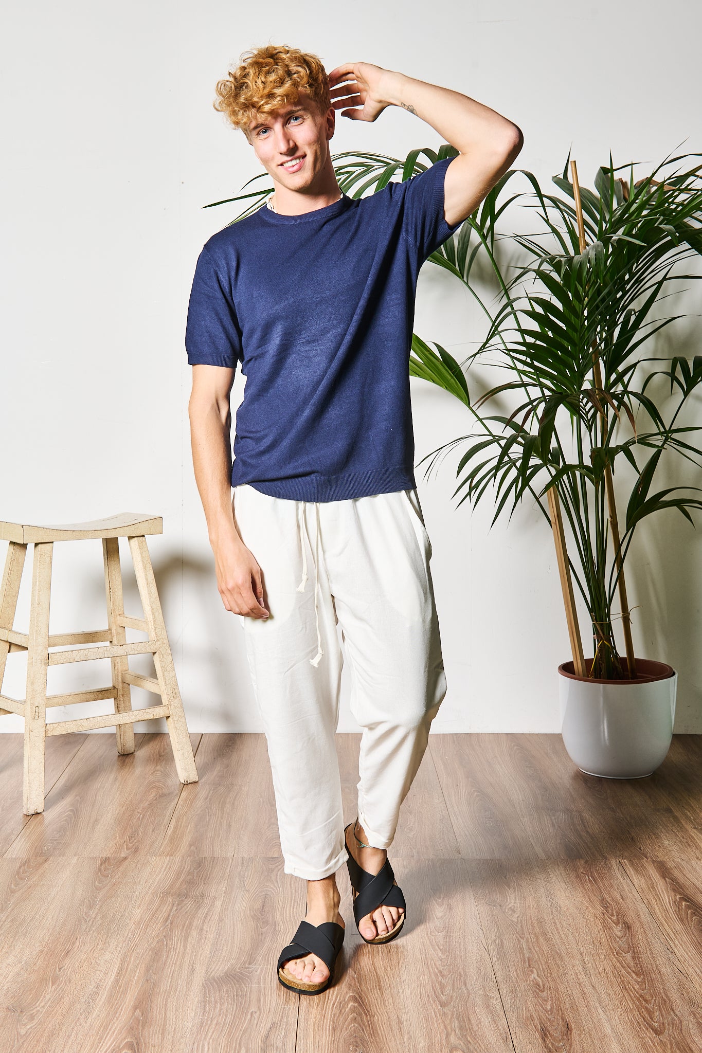 T-SHIRT IN FILO BLU GIROCOLLO