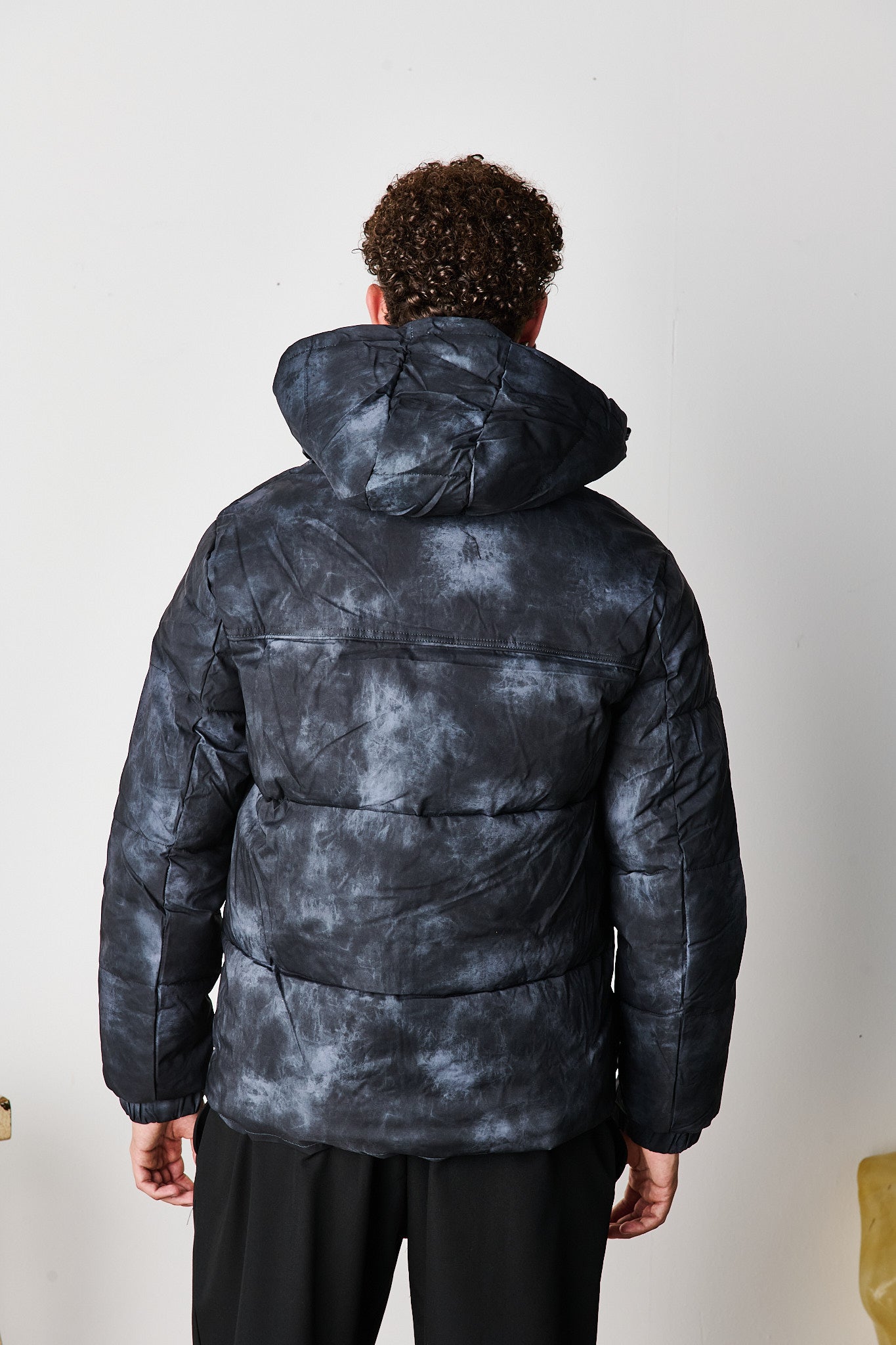 PIUMONE CON CAPPUCCIO SKY