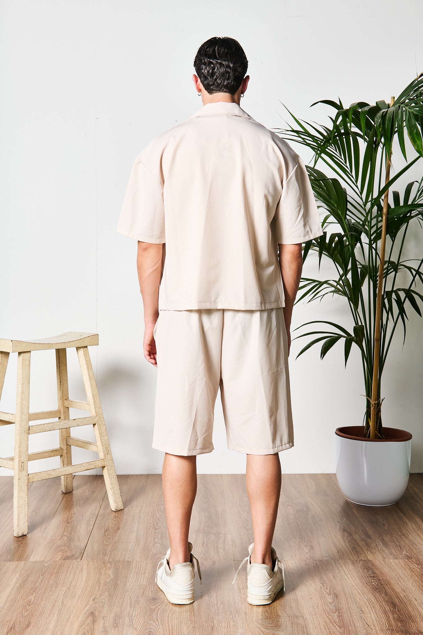 COMPLETO ZIP BEIGE BERMUDA