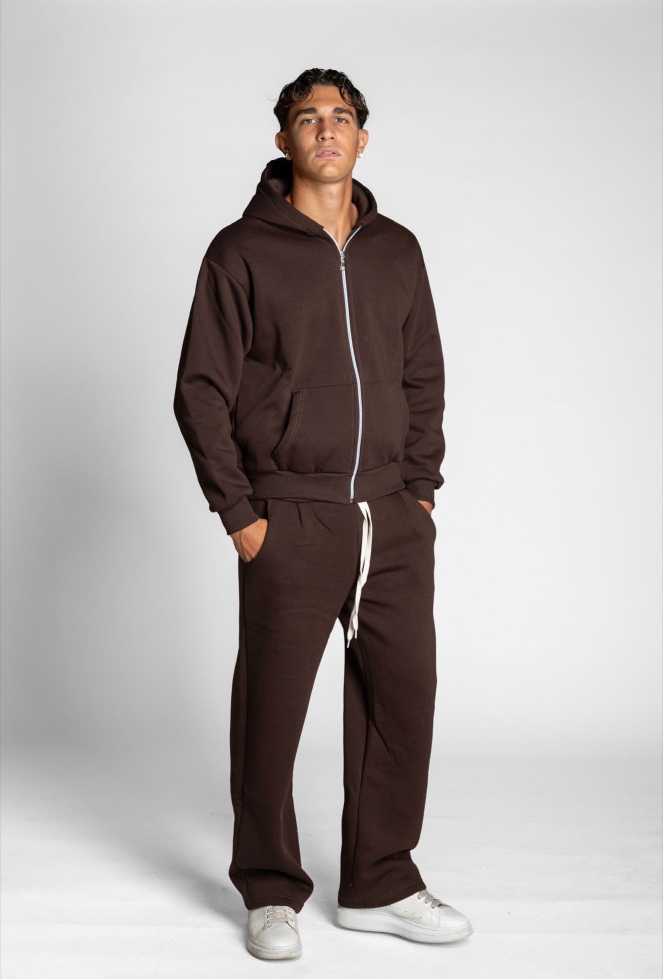 COMPLETO TUTA ZIP BROWN