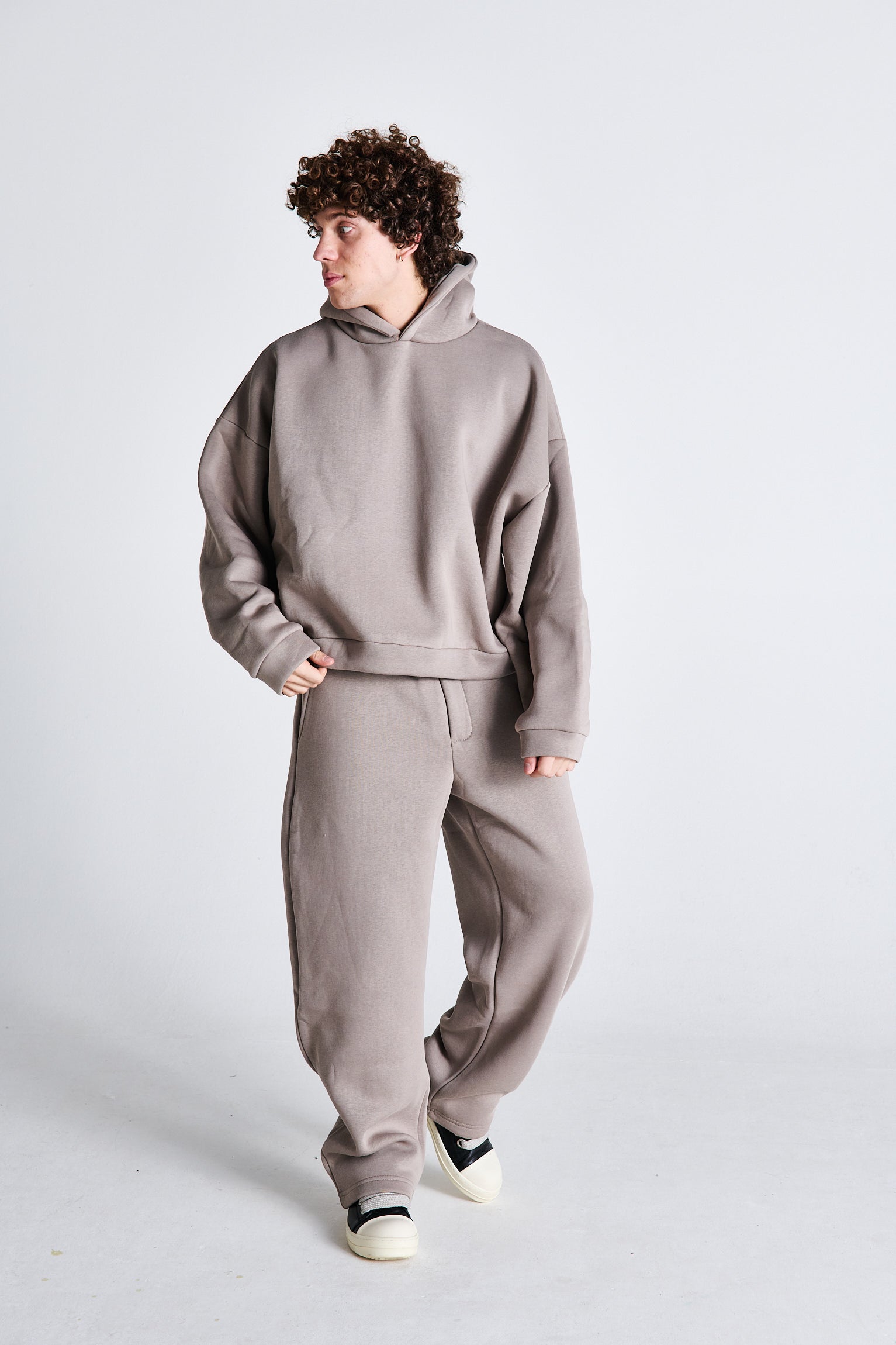 COMPLETO TUTA BEIGE CROP TOKYO