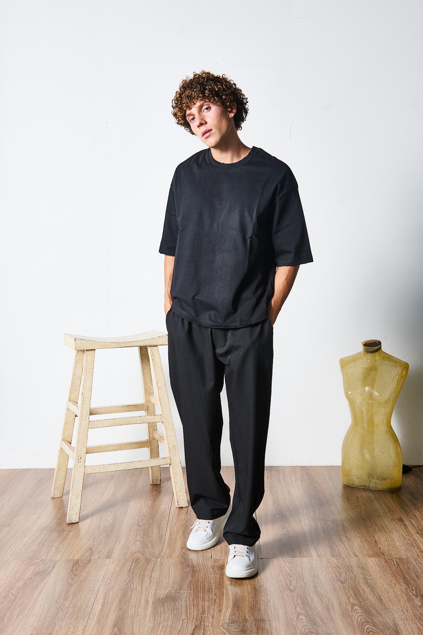 T-SHIRT CROP NERA