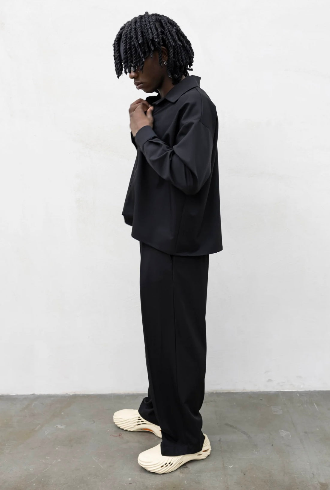 COMPLETO TOKYO PINCES BAGGY BLACK