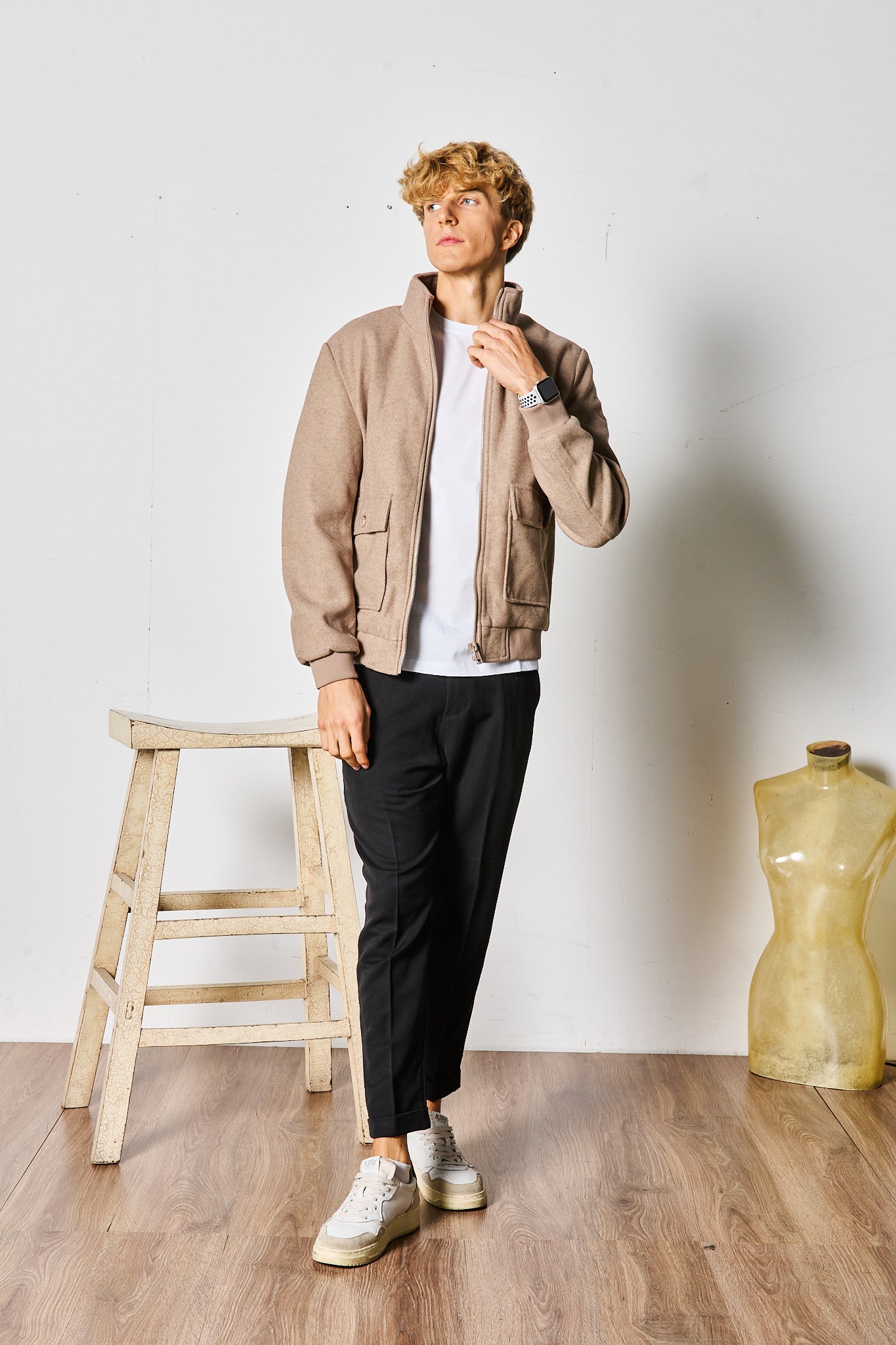 BOMBER BEIGE