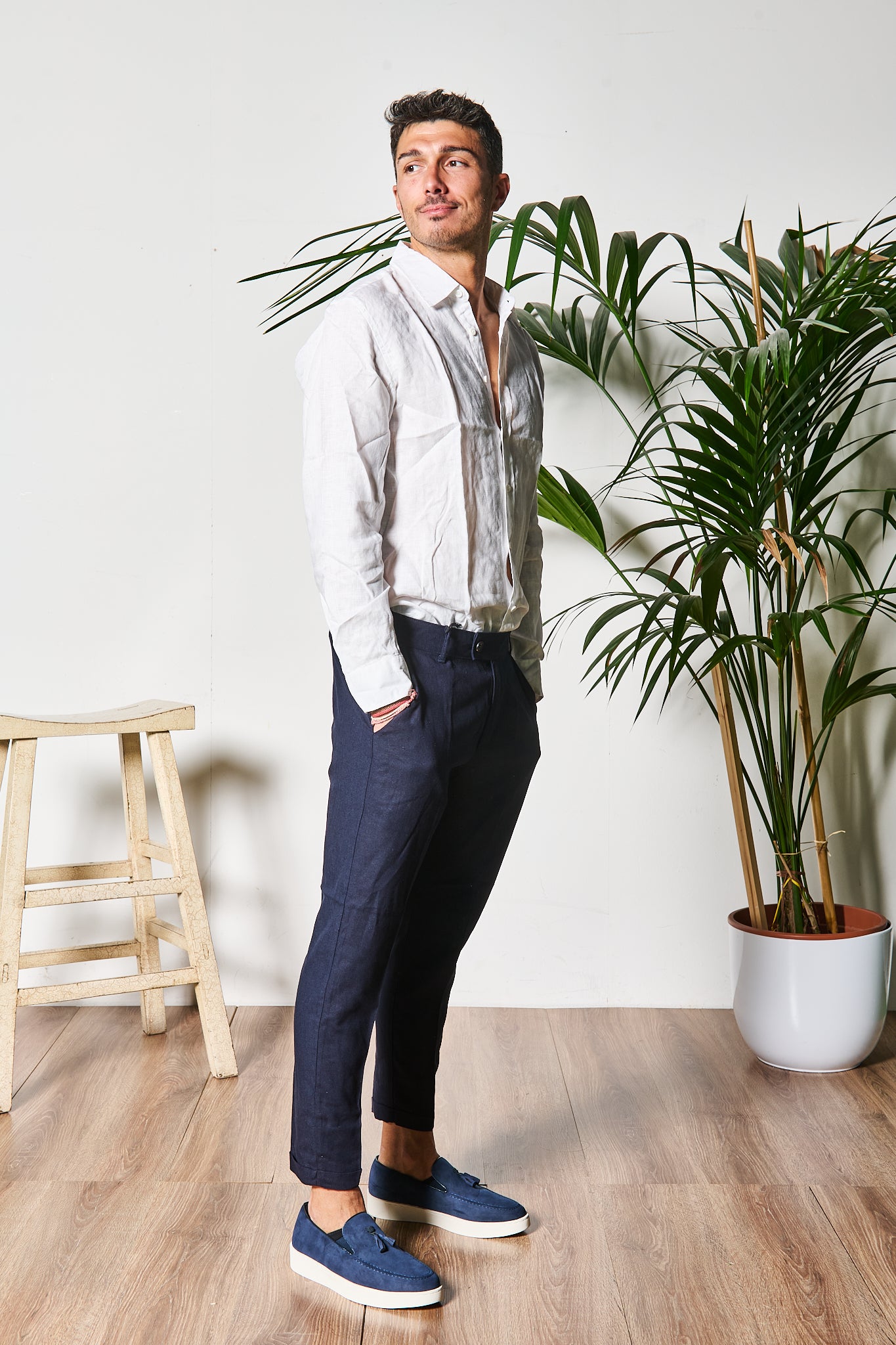 PANTALONE BLU IN LINO ELEGANTE