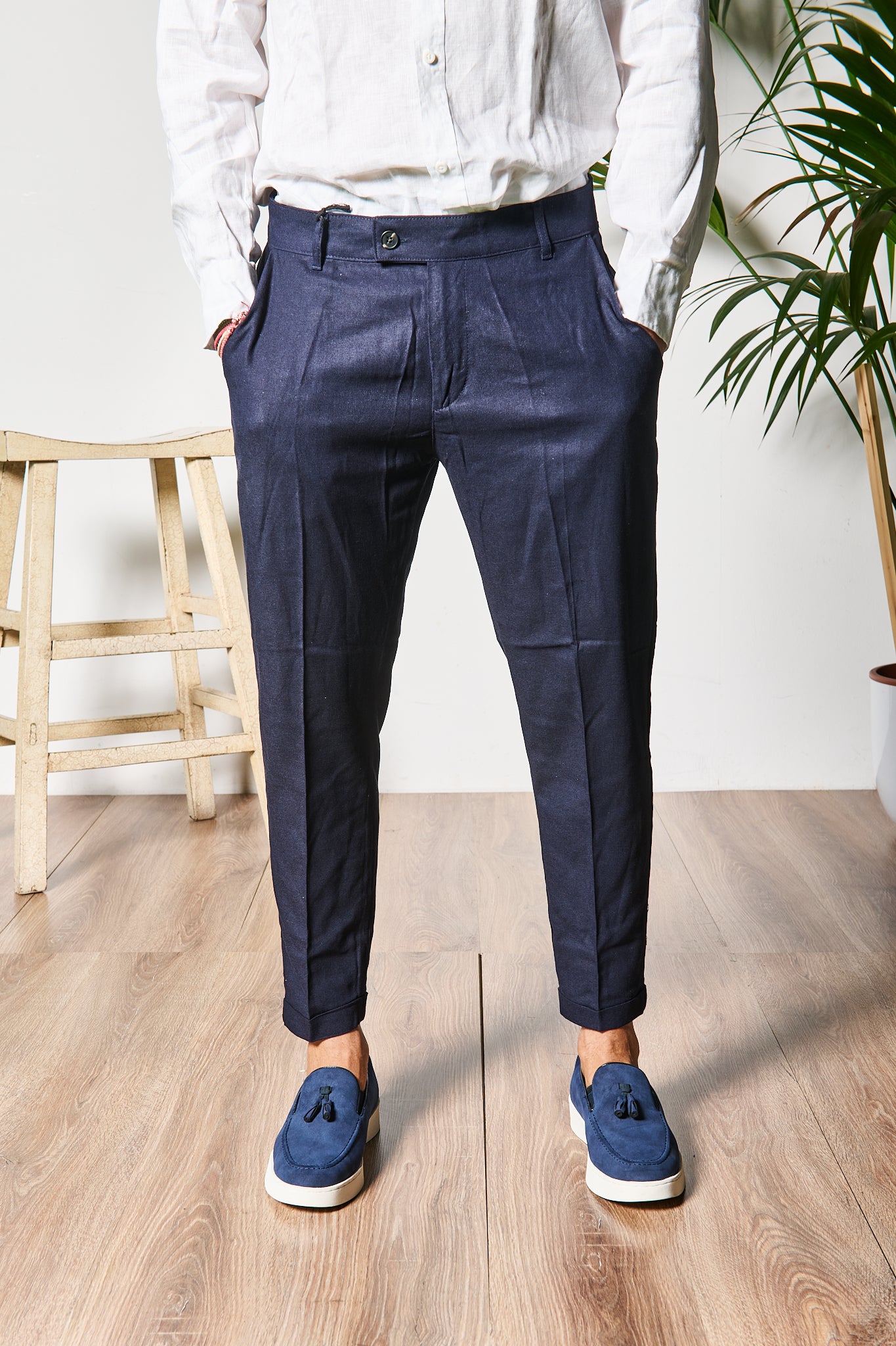 PANTALONE BLU IN LINO ELEGANTE