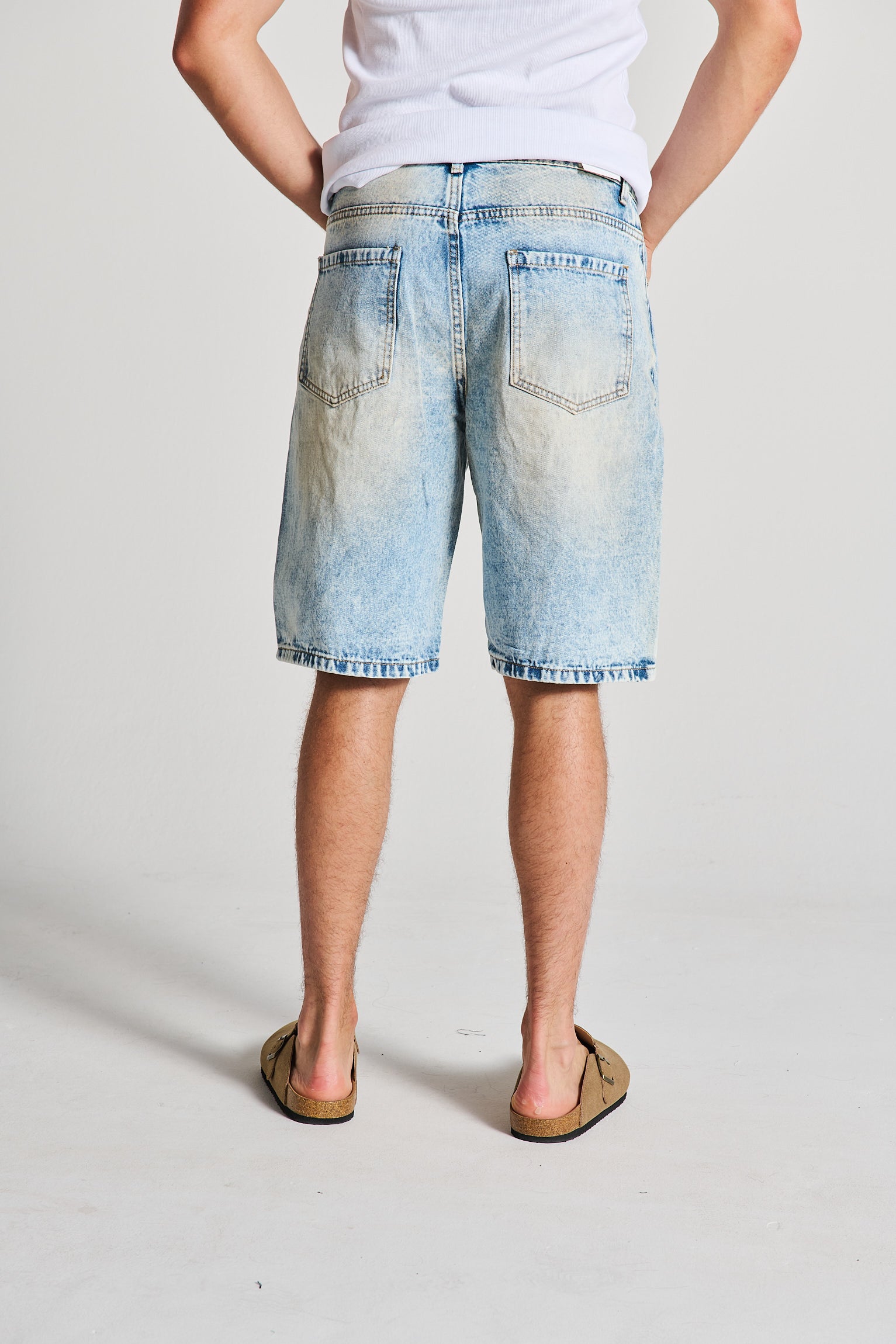 BERMUDA JEANS