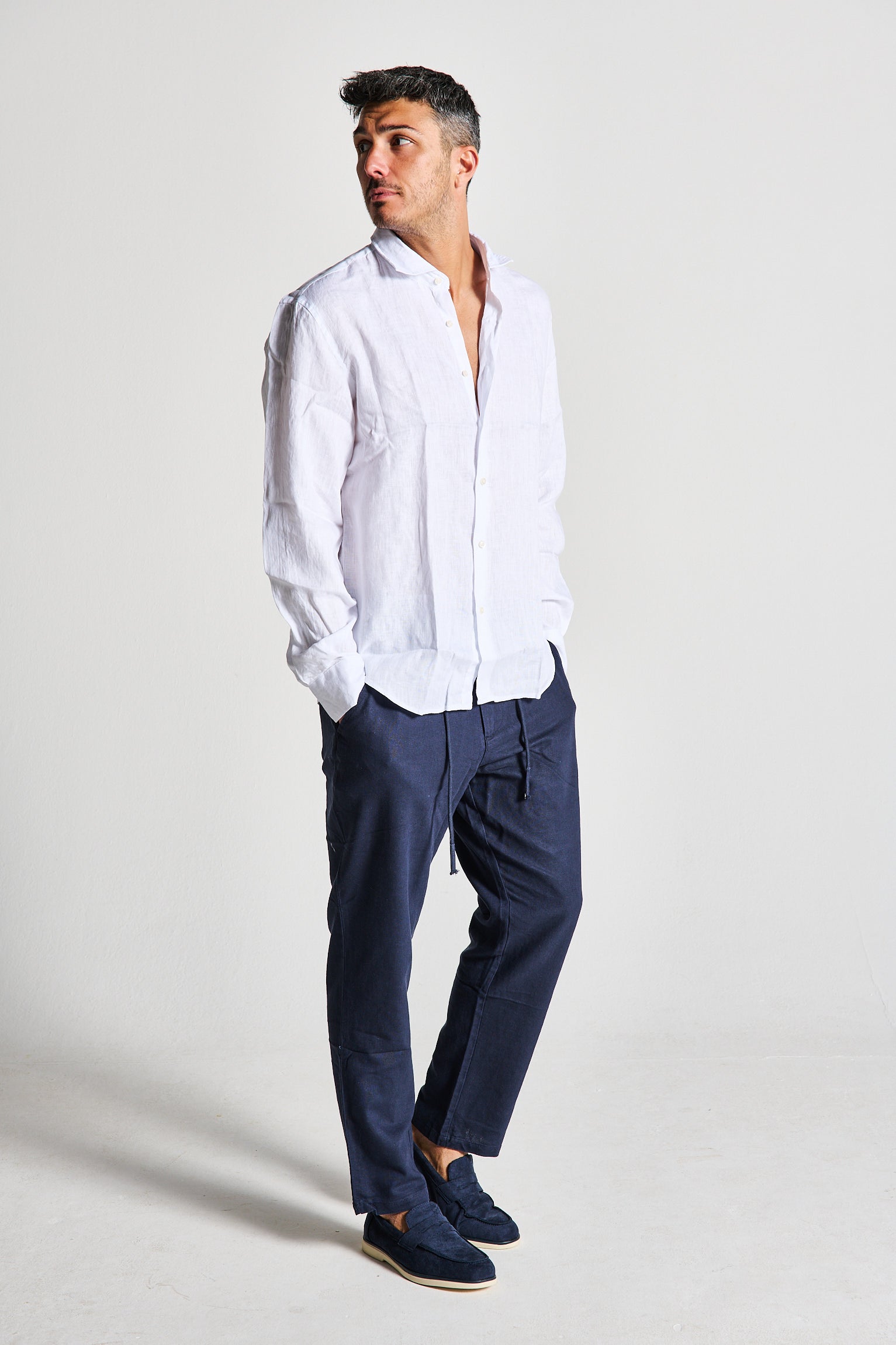 PANTALACCIO IN LINO BLU