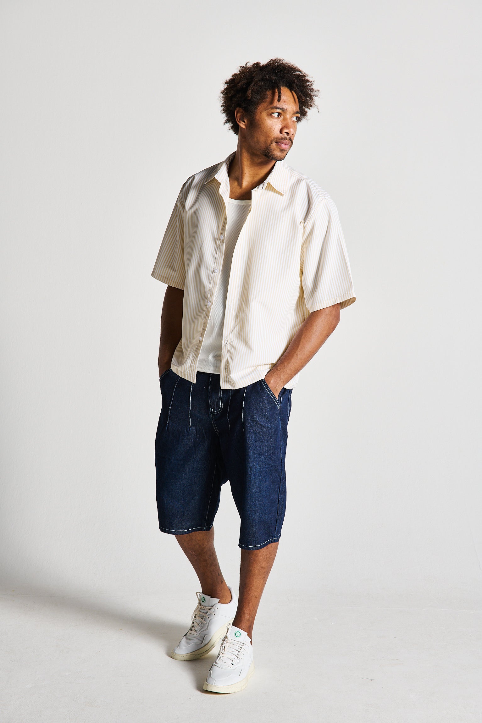 CAMICIA MEZZA MANICA A RIGHE BEIGE
