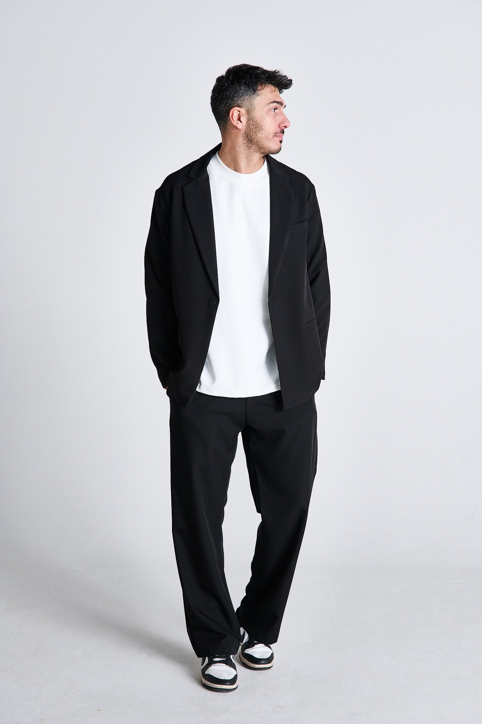 PANTALONE NERO A PALAZZO