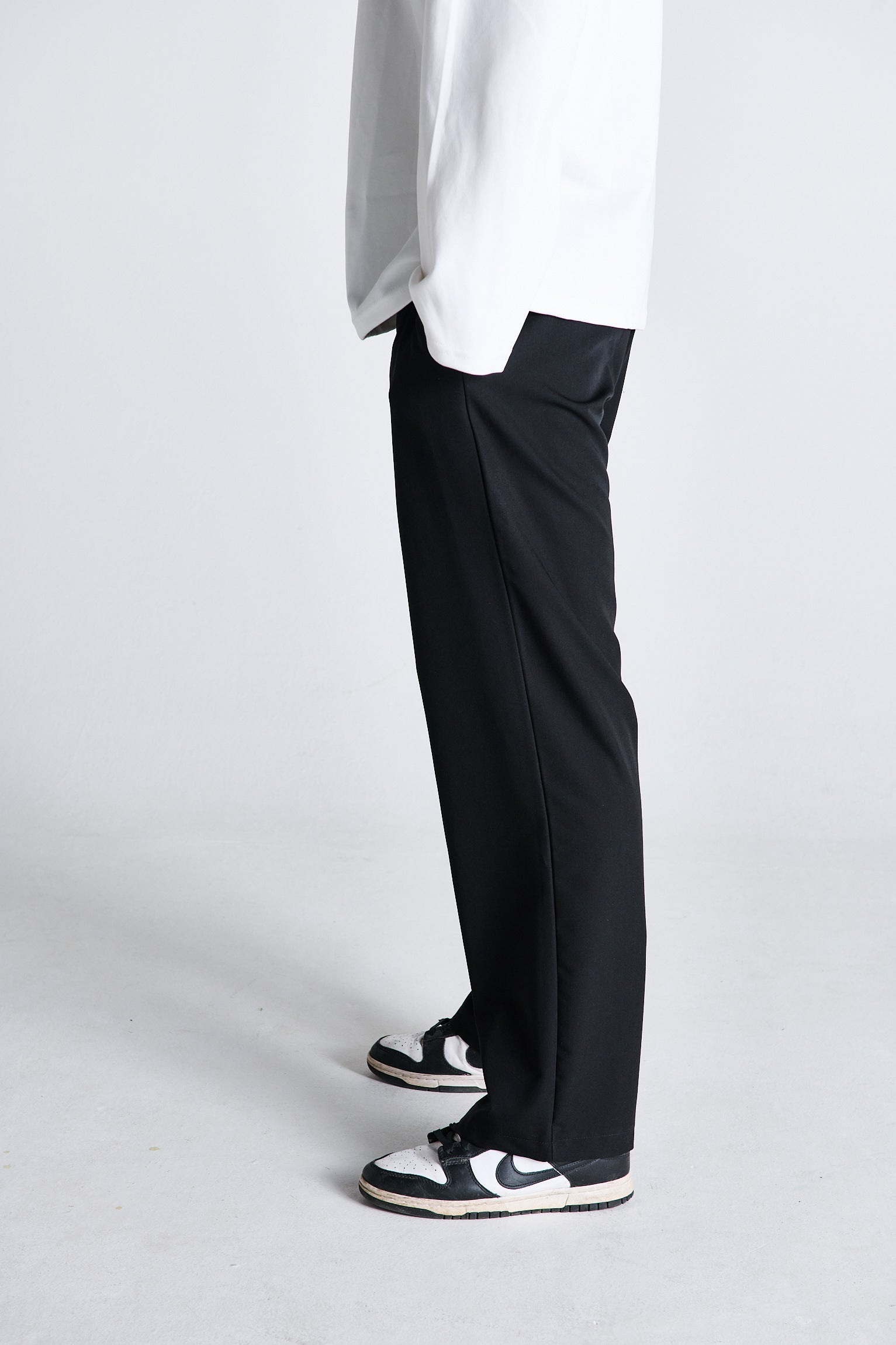 PANTALONE NERO A PALAZZO