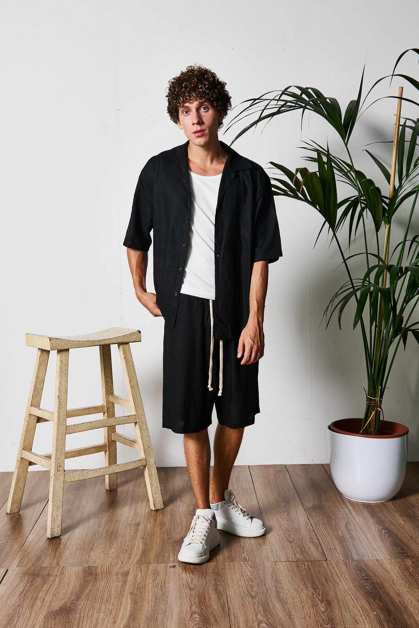 COMPLETO IN MISTO LINO BERMUDA NERO