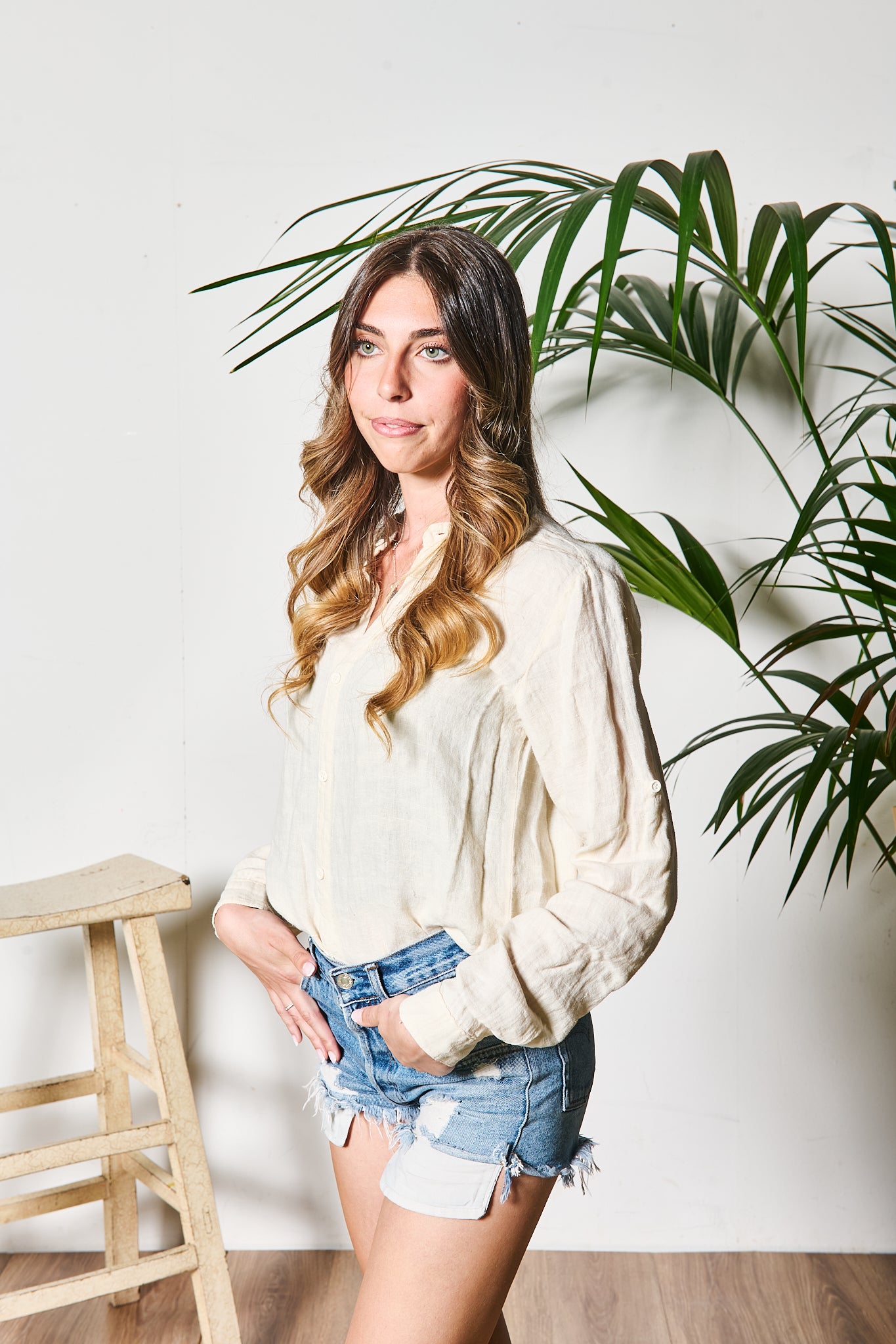 CAMICIA IN LINO SABBIA PER LEI